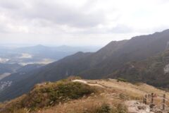 “해발 1,083미터에서 이런 풍경이 펼쳐지다니”… 산과 바다의 조화로운 울산 명소