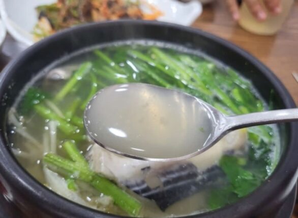부산의 대표 음식인 ‘이것’ 세계에서 가장 위험한 음식으로 뽑힌 이유