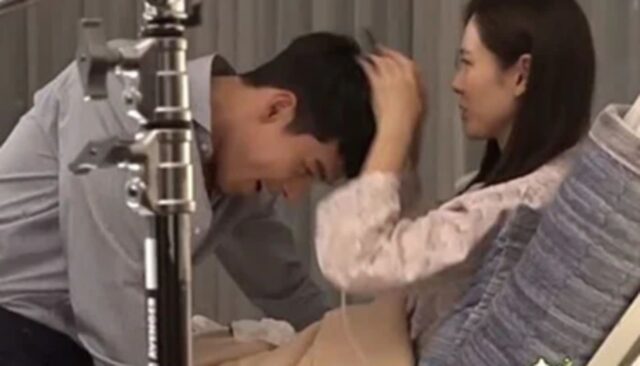 열애설 보도에 “우린 친구예요” 했더니 결국 결혼한 톱스타 배우 부부