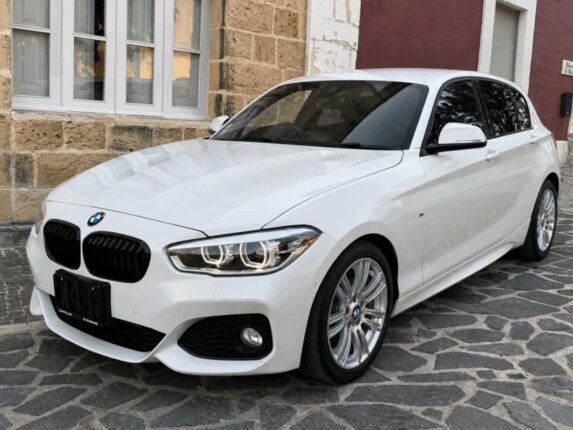 “아반떼 풀옵 살 바엔 BMW 산다” 3천만 원대 BMW ‘이 차량’에 2030 계약 몰렸다