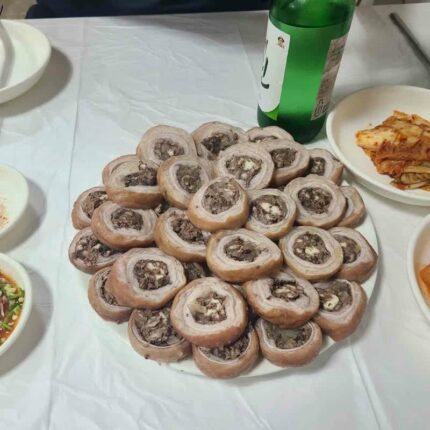 단골들로 매일 문전성시 이루는 전국 순대 맛집 5