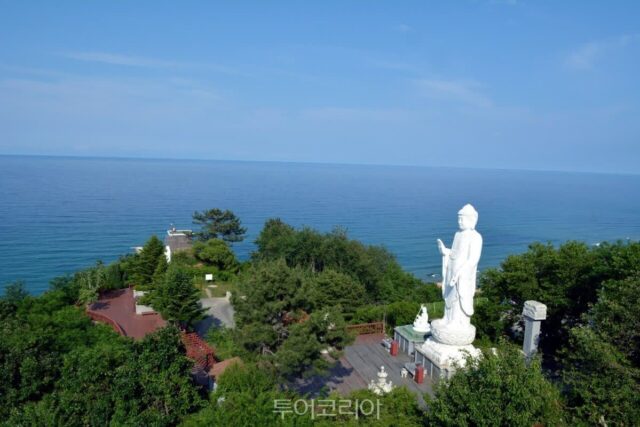 금강산 보이는 전망대부터 천년고찰까지…고성에서 만나는 최북단 사색 여행