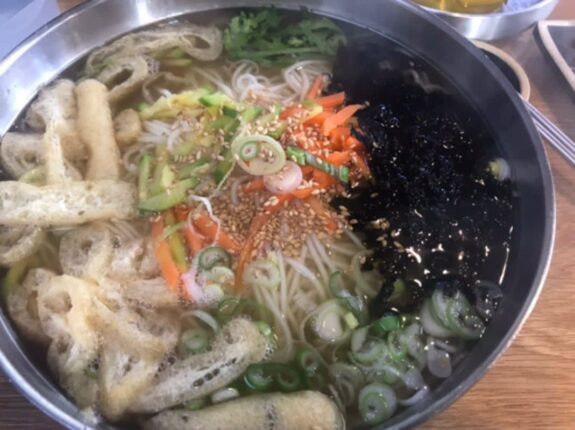 “직장인 단골 메뉴인데” 의사들이 뇌에 염증 유발하는 음식으로 뽑은 ‘이것’