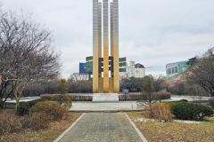 “도심 한복판에서 이런 자연이라니?”… 서울 강남 1,000㎡ 힐링 공원