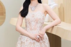 송혜교, 고급스러운 주얼리 룩으로 완성한 여신 자태