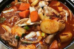 직장인들 퇴근하고 달려오는 전통의 핫플! 서울 신사 맛집 5