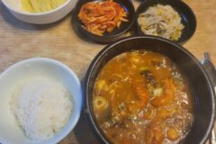 “80년 전통의 한우 전골 맛보러 왔다니!”… 서울 중구 중심의 숨은 맛집 명소