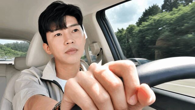임영웅 자동차도 평범한 건 안 탄다 “연봉이 100억인데 차 가격만” 2억이 넘는다?