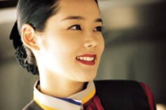 4년 치 등록금보다 많은 모델료 준다고 해 항공사 CF로 연예계 데뷔한 이 배우