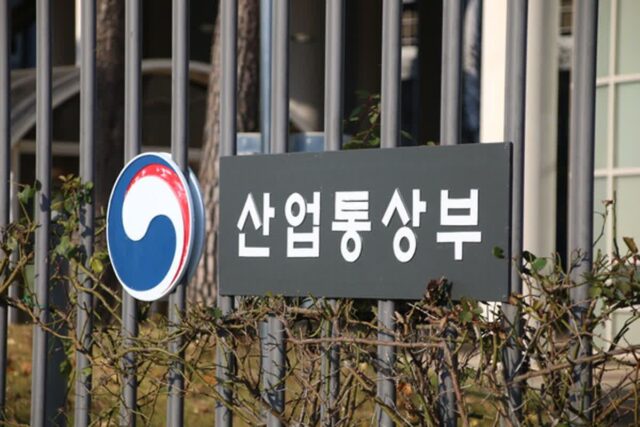 정부, 제조 데이터 지키는 ‘라이팅 클린룸’ 도입… AI 대전환 속도 낸다