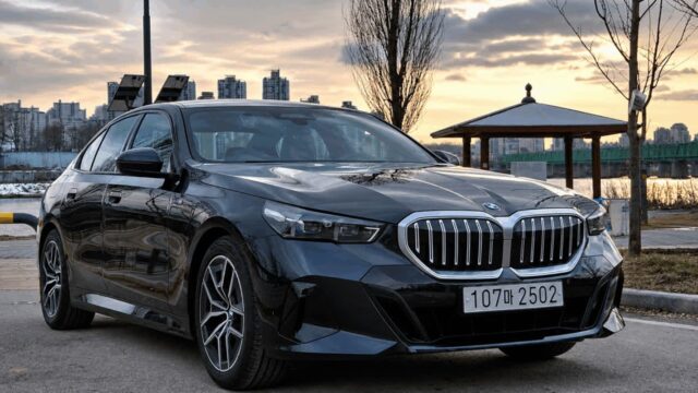 “이제 520i도 7천만 원 넘었다”…고환율 직격탄에 BMW 가격 줄줄이 오른다