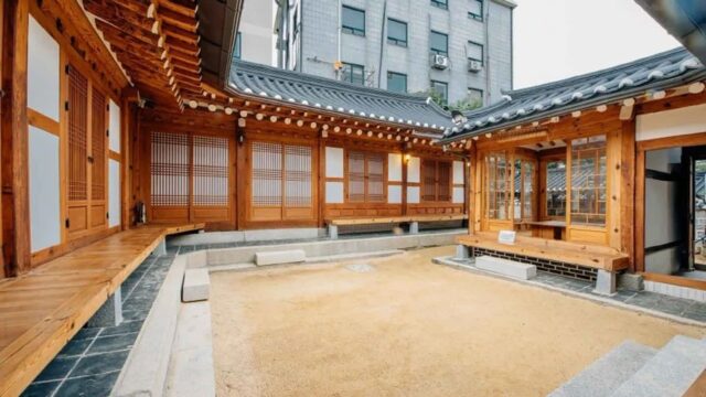 “1,000㎡ 한옥 마당 진짜 멋지다니…” 서울 도심 속 전통과 현대의 만남 명소
