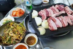 ‘젠슨 황’처럼 삼쏘 즐겨볼까? 단골 많은 서울 노포 삼겹살 맛집 5