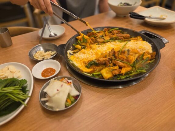 새로 오픈한 보라매 아카데미타워 맛집, 느루집