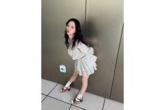 한지현, 레이어드 실루엣이 돋보이는 페미닌룩 공개…우아한 감성까지 더했다