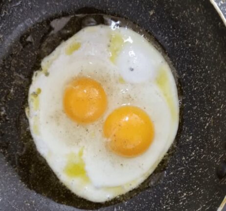계란후라이에 “식용유 대신 이것” 넣으세요 호텔 브런치보다 맛있습니다.