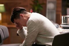 개봉 29일만에 500만 관객 돌파하며 관객,평단 만장일치 호평 韓영화