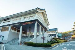 “다양한 전통 악기를 직접 연주할 수 있다니!”… 가야금부터 장구까지 체험 가능한 충북 명소