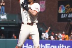 “MLB 1위 찍은 이정후”, 미국이 연일 감탄하는 진짜 이유는?