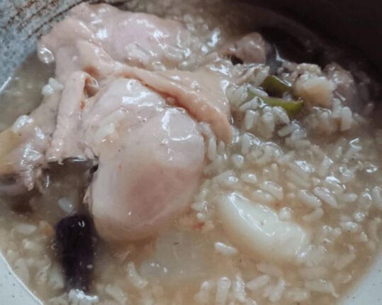 “돈주고 먹지 마세요” 30년차 닭집 사장님이 공개해서 난리난 ‘삼계탕 레시피’