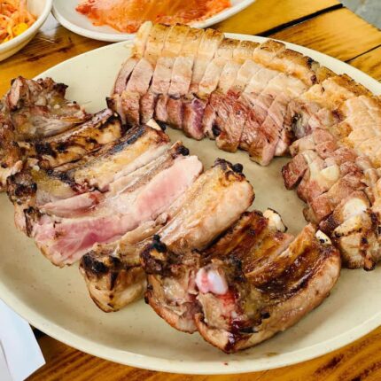 ‘불향이 제대로네’ 뜯어먹는 재미가 있는 등갈비 바베큐 맛집 5