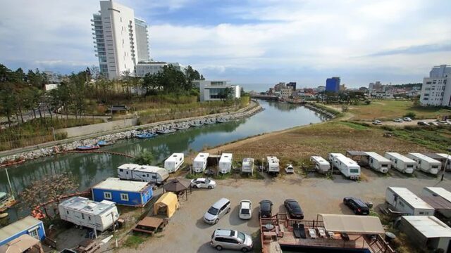 “경포호 30km 드라이브 코스, 진짜 감탄이 절로 나와요”… 자연과 함께하는 캠핑 여행지