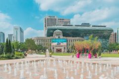 “도심 한복판에 이런 오아시스가?”… 면적 1.3만 ㎡ 잔디밭 펼쳐진 서울 명소