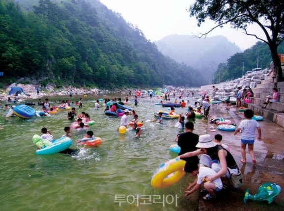 경북 영양 ‘여름 쉼표’ 여행…일월산·수하계곡에서 쉬고 조지훈 생가서 문학 감성 충전
