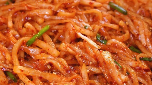 같은 무로도 2배더! 무생채 맛있게 하는법