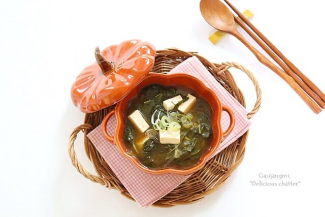 [3년 전 오늘] 아욱된장국 끓이는 법 아욱요리 아욱 손질하는 법 된장국 집밥