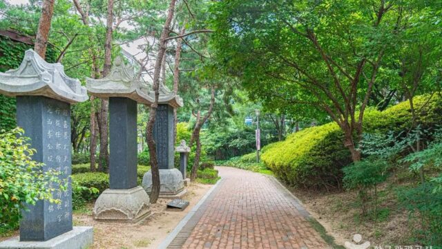 “도심 한복판에 이런 곳이?”… 25,000㎡ 규모의 고요한 휴식 경희궁공원