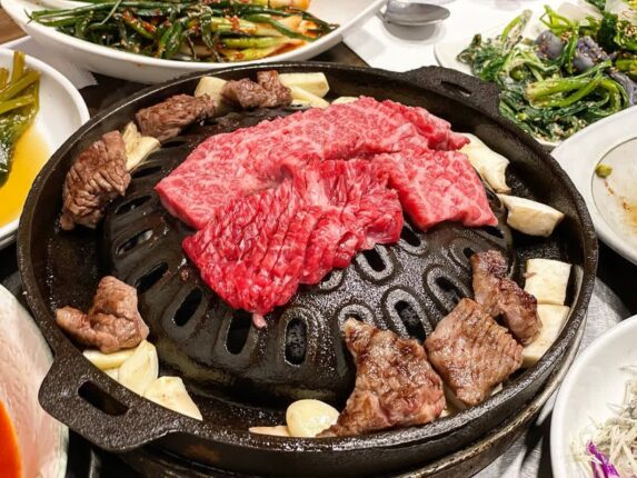 따라올 수 없는 한우의 맛! 전국 한우 갈비 맛집 5곳