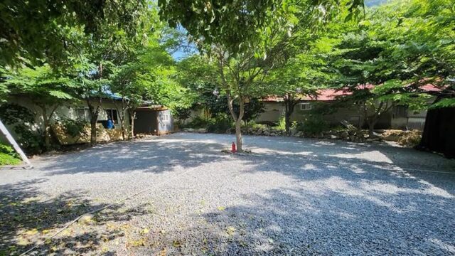 충북 월악산레트로캠핑N민박, 산과 계곡 속 캠핑장 탐방