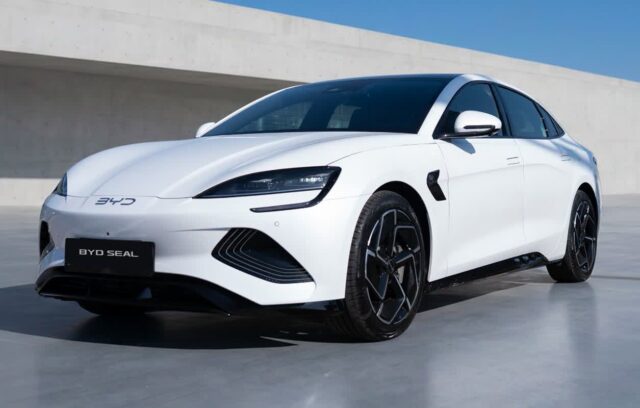 “테슬라는 700만원 올렸는데” BYD, 보조금 끊기자 ‘자체 지원’ 승부수 던졌다