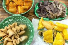 서울 압구정변강쇠떡볶이, 독특한 소스로 인기 맛집