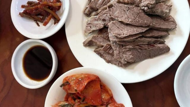 “누적 수백 그릇이 소진된다니?”… 성북동의 조용한 명소 손국수 여행지