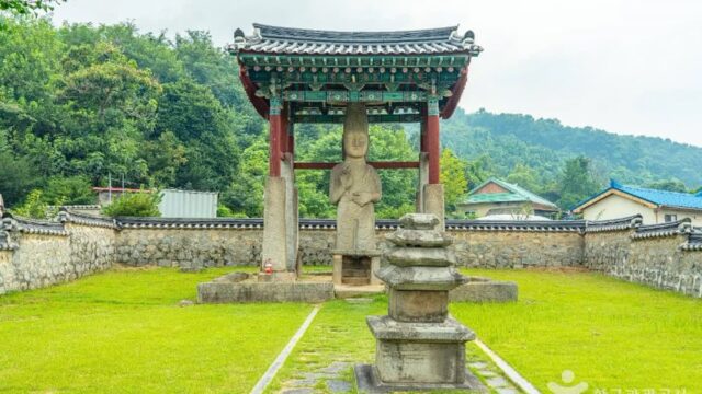 경기 매산리석불입상, 고요한 불상의 매력 가볼만한곳