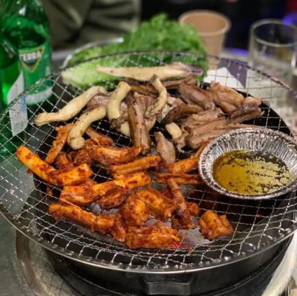 불향이 미쳤다… 소주가 술술 들어가는 꼼장어 성지 5곳