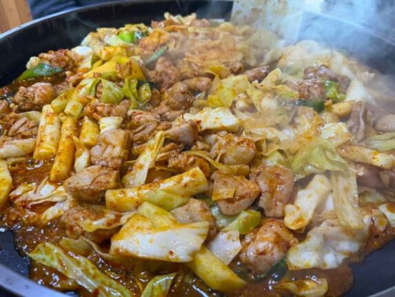 멀리 가긴 귀찮고 집에 있긴 억울할 때 떠나는 1박 2일 여행지 추천