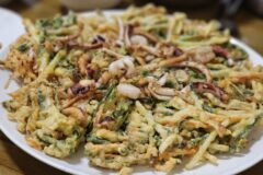 장마철 더 생각나네! 해산물 듬뿍 든 전국 해물파전 맛집 5곳