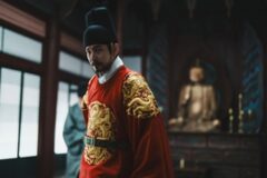 조승우, 고독과 비밀을 품은 얼굴로… ‘동궁’ 