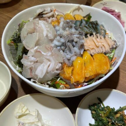 살얼음 슬러시 육수로 여름 더위 날린다… 전국 물회 맛집 5곳