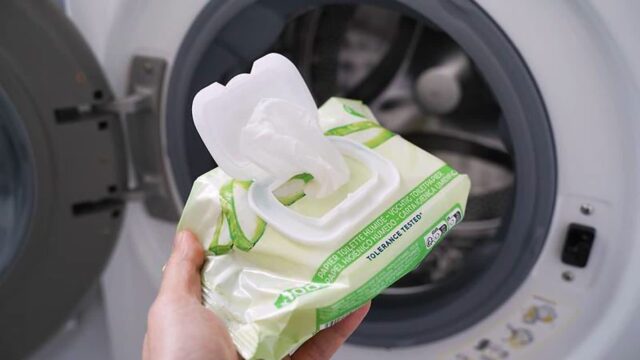 세탁기에 ‘물티슈’ 사용하면 골칫거리가 쉽게 해결 된다고?