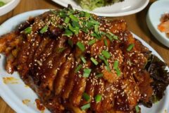 ‘정수리가 뜨끈해지네’ 중독성 있는 매운맛으로 유명한 전국 맛집 5곳