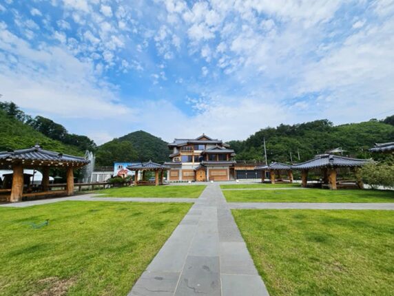 강원도 홍천 카페 추천 분위기 좋은 한옥카페 길151