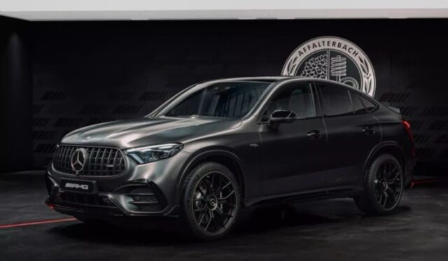 직렬 6기통 엔진의 힘, 벤츠 CLE 53 AMG 카브리올레 리뷰를 살펴봤습니다