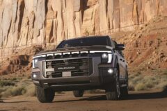 무쏘 출시 5개월 만에 1만 대 판매, 2026년 해외 시장 공략 계획