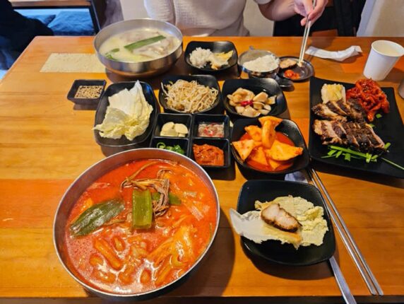 강화군청맛집 푸짐하고 맛있는 수라전통육개장 본점 후기