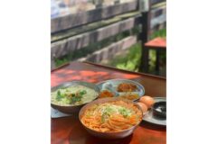 손님들로 문전성시 이루는 전국 새콤달콤 비빔국수 맛집 5곳