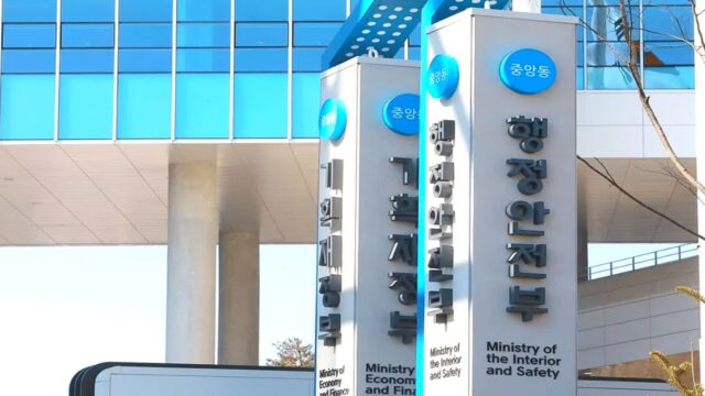 “강남서 먼저 도입한다”… 전국 1만 7천 대 경찰차가 새로 갖게 될 ‘이 기능’의 정체